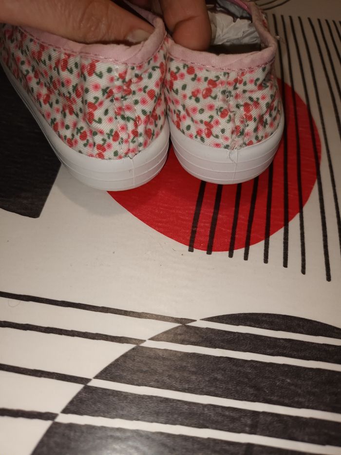 Ballerines en tissu 👧 taille 23 - photo numéro 5