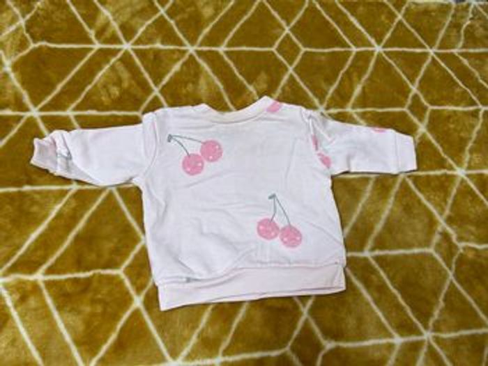 Lot de robes, pulls, combinaisons et shorts bébé 3 mois - photo numéro 2