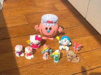 Lot de 9 jouets