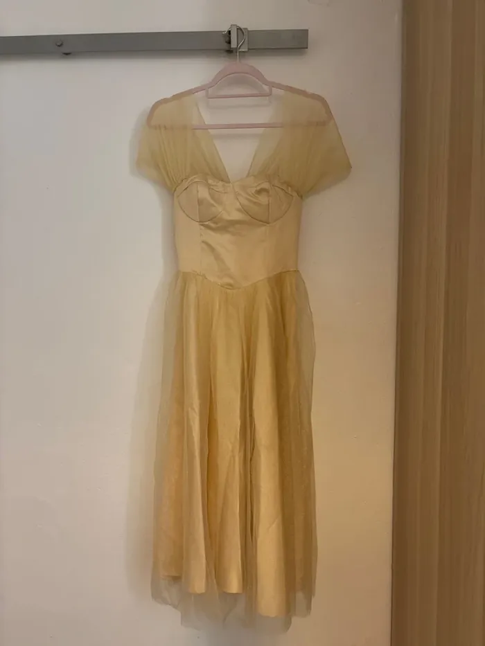 Robe dorée Taille S