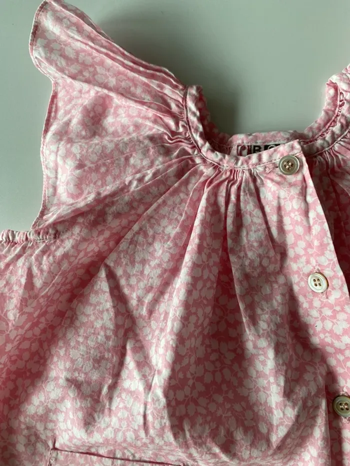 Blouse rose imprime bonton