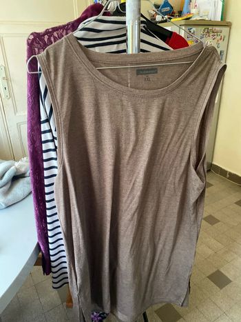 Débardeur marron clair