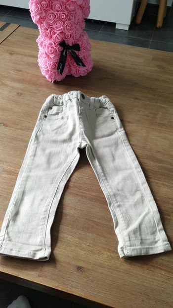 Jeans beige obaïbi 18m