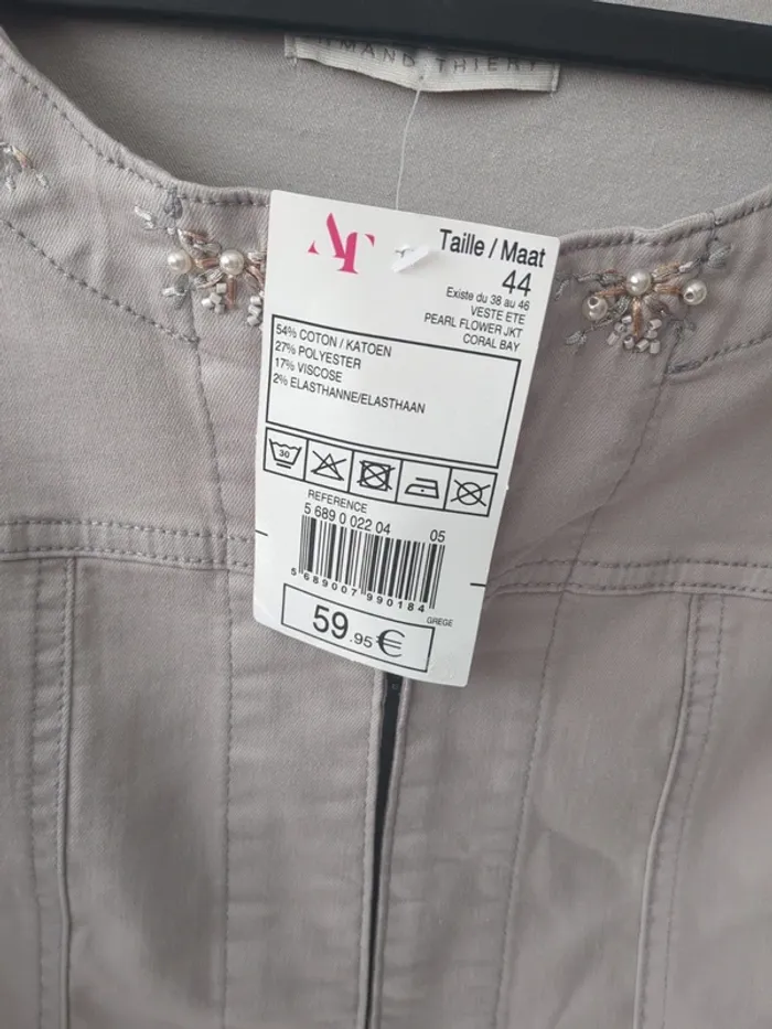 Veste Armand Thiery taille 44 neuve - photo numéro 3