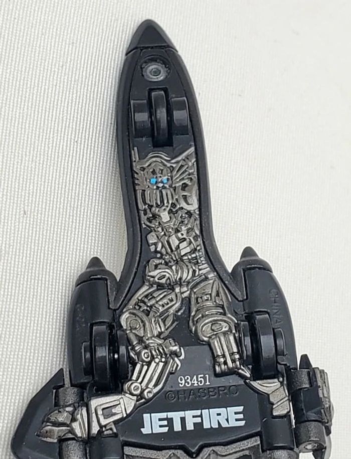 Avion Transformers Jetfire - photo numéro 8