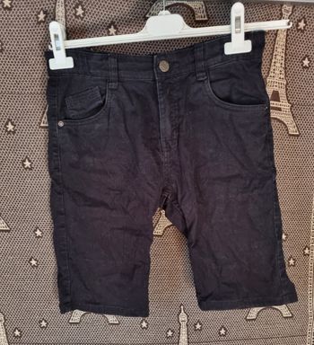 Bermuda en jean noir 16ans comme neuf