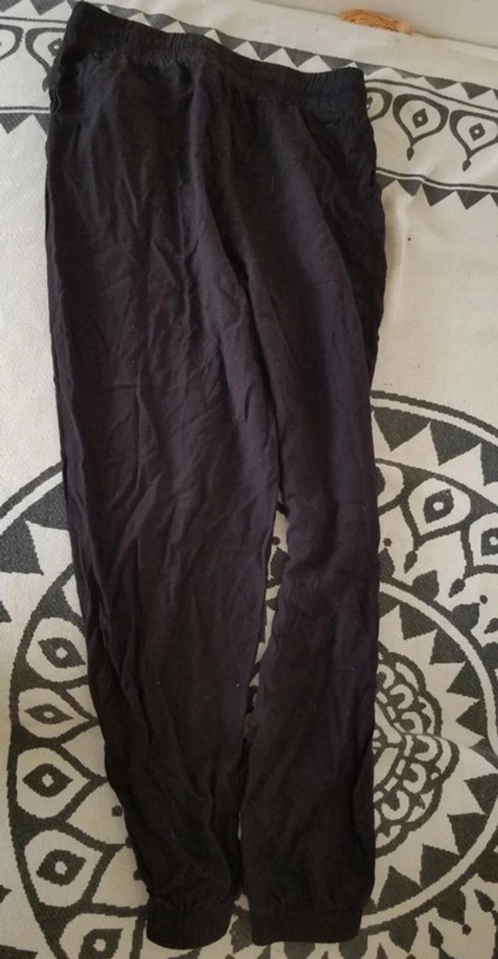 Joli pantalon fluide noir - photo numéro 2
