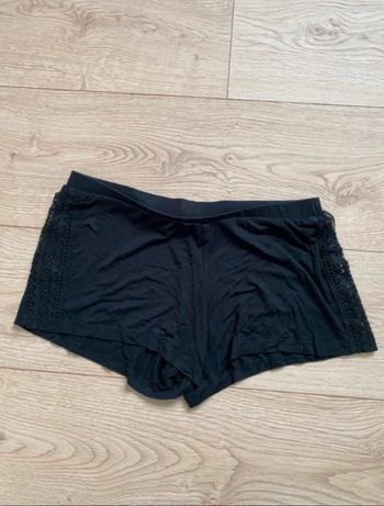 Short pyjama