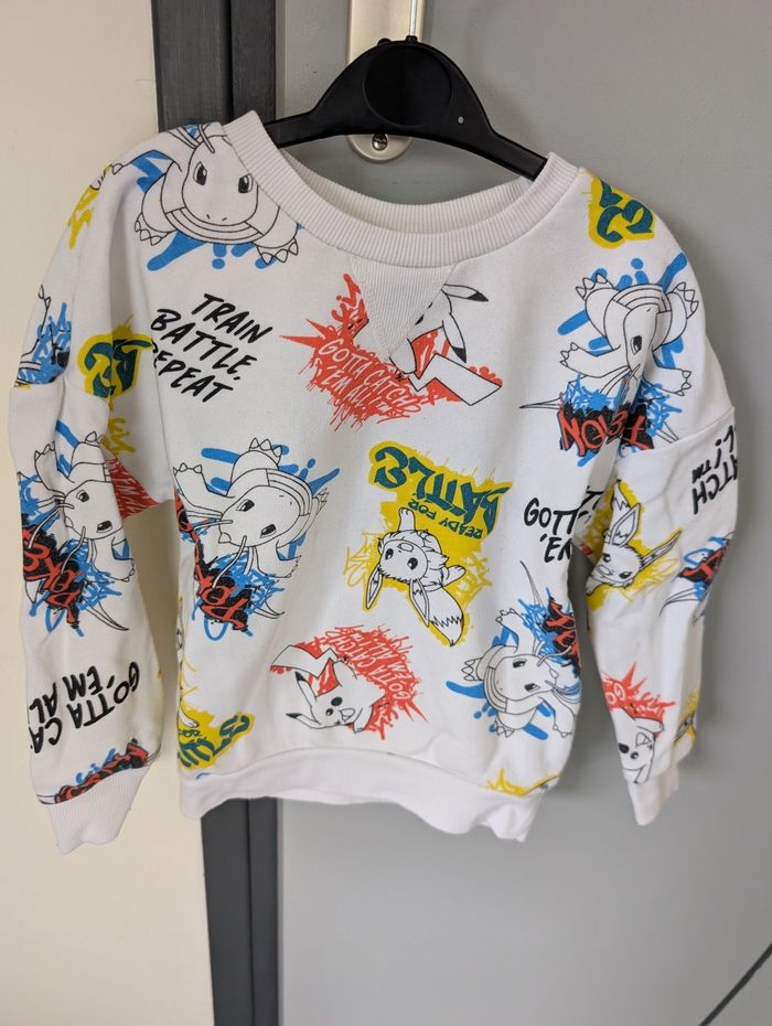 Sweat garçon Primark pokémon 4-5 ans 110 cm