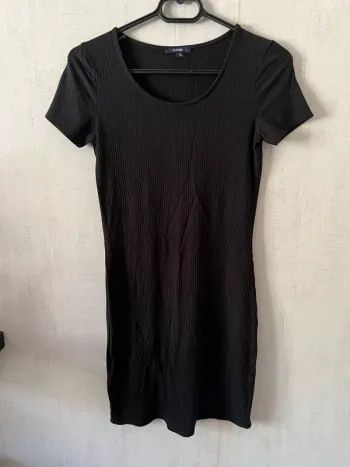 Jolie robe noire