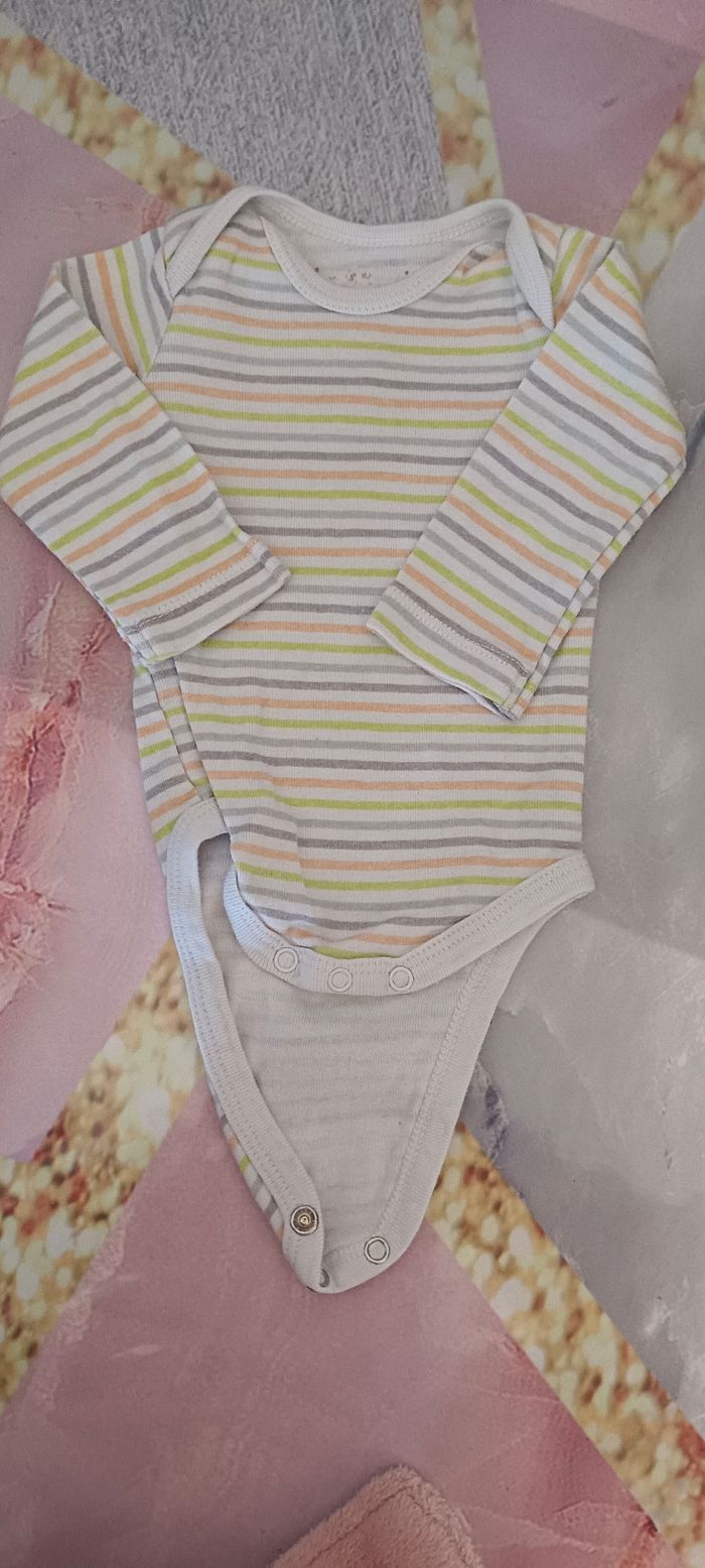 8 bodys - photo numéro 4