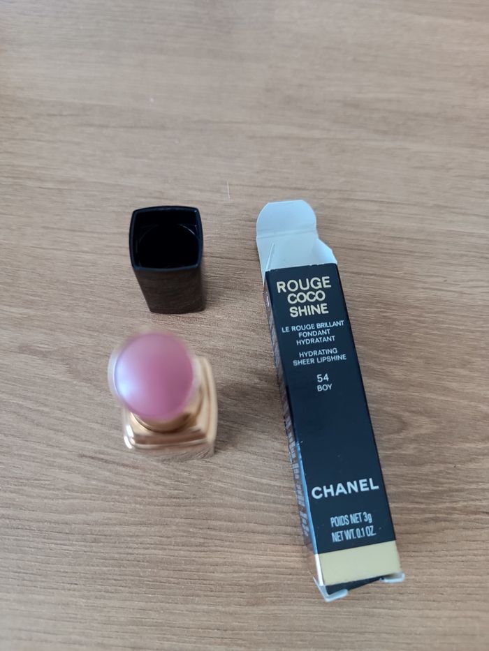 Rouge a lèvres coco shine