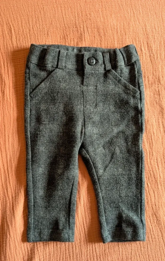 Pantalon carreaux gris