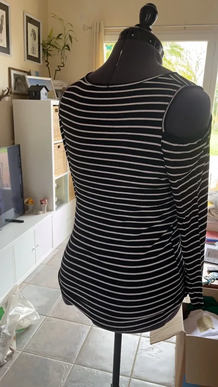T shirt - photo numéro 3