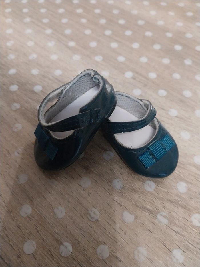 Chaussures vernis poupée 36 cm - photo numéro 6