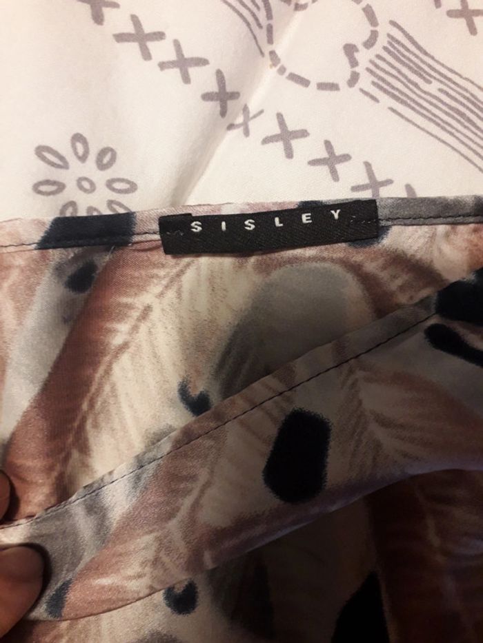 Sisley haut motif feuillage  taille M L = 40/42 - photo numéro 5