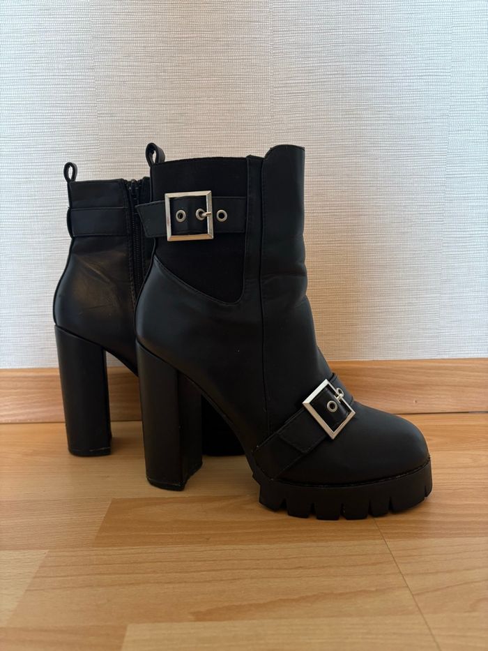 Bottes - photo numéro 4