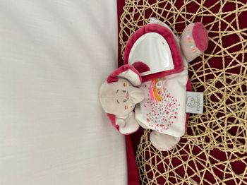 Doudou plat livre éléphant gris rose Anna et Pili NOUKIE'S