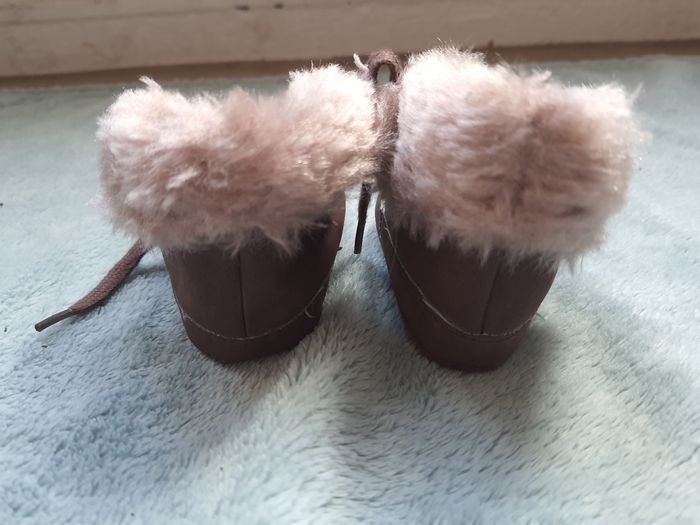 Chaussures fourrée bébé - photo numéro 3