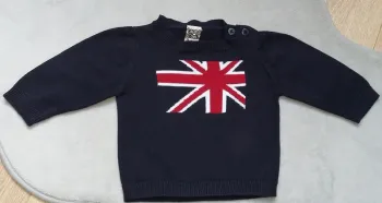 pull tape à l'oeil "anglais" 3 mois en parfait état