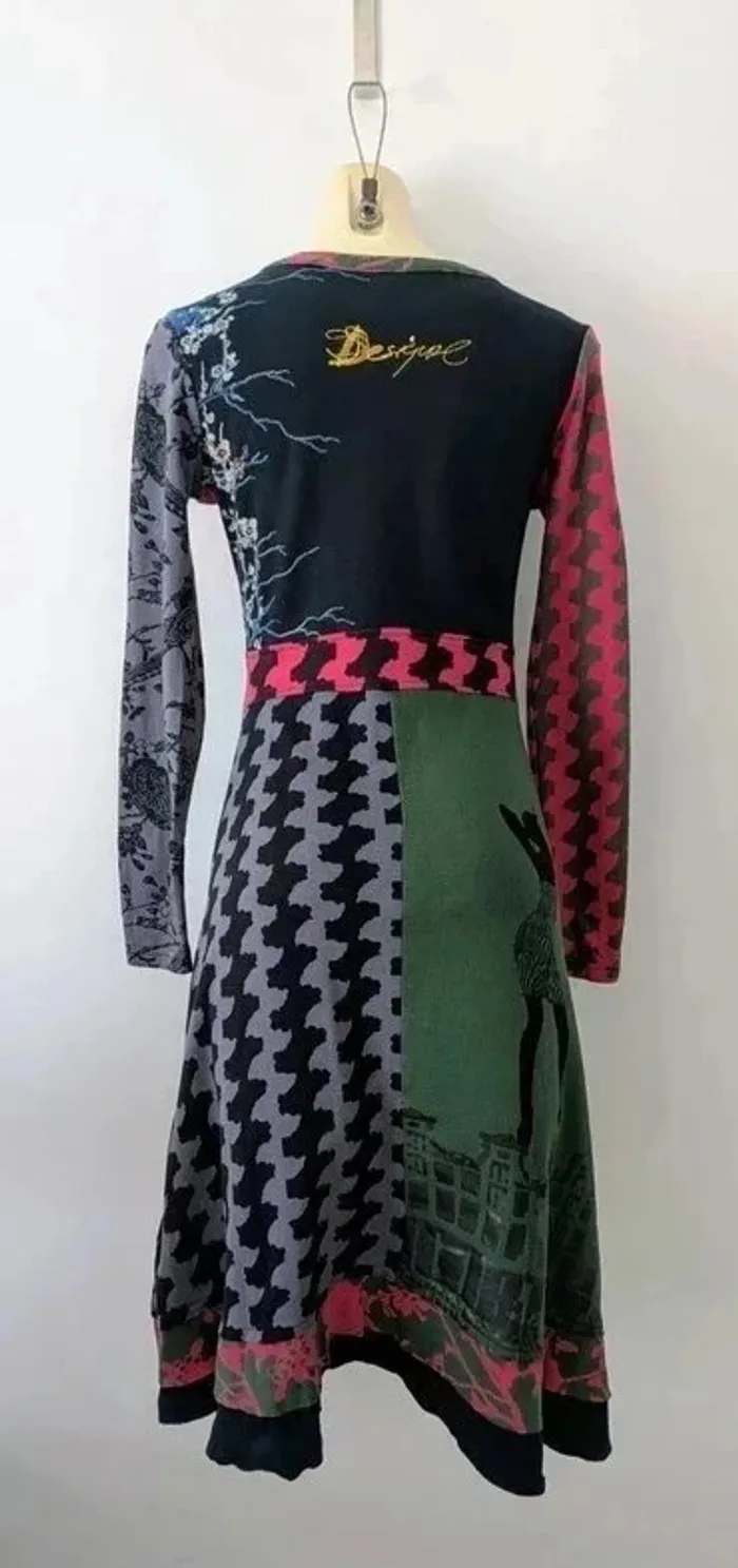 Robe manches longues - Desigual - taille M - photo numéro 2