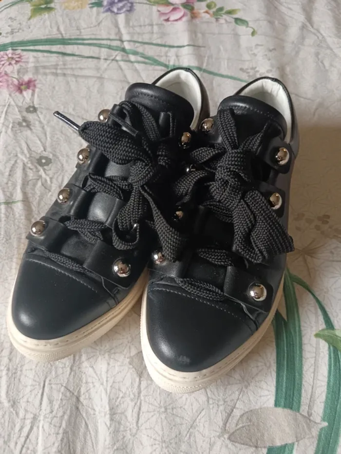 Speakers cuir noir Sonia Rykiel p.37