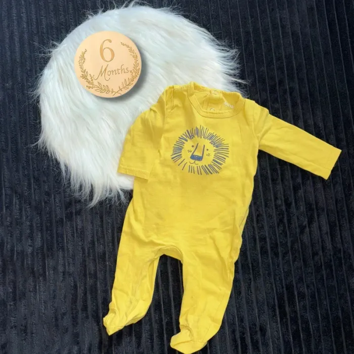 Pyjama en coton taille 6 mois