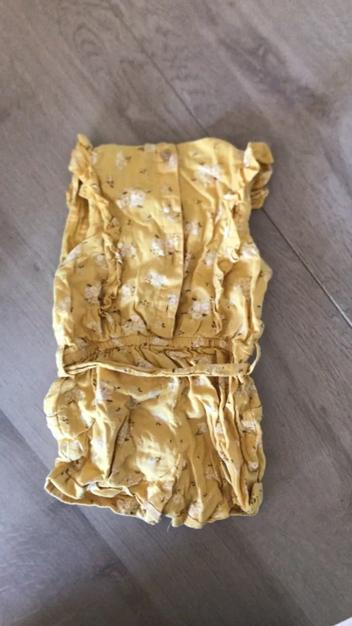 Combishort fleuri et bandeau assorti 12 mois - photo numéro 3