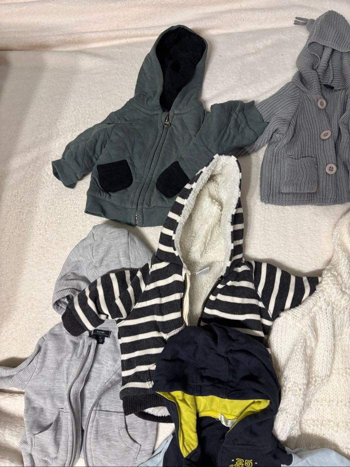 Gilets garçons 3 mois - photo numéro 4