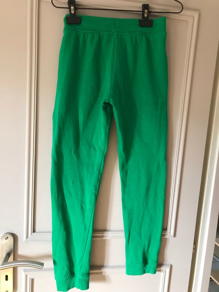Jogging 146/152 taille 11/12 ans - photo numéro 2