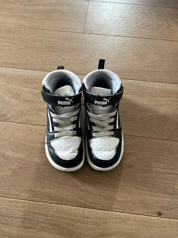 Baskets montantes taille 26 puma