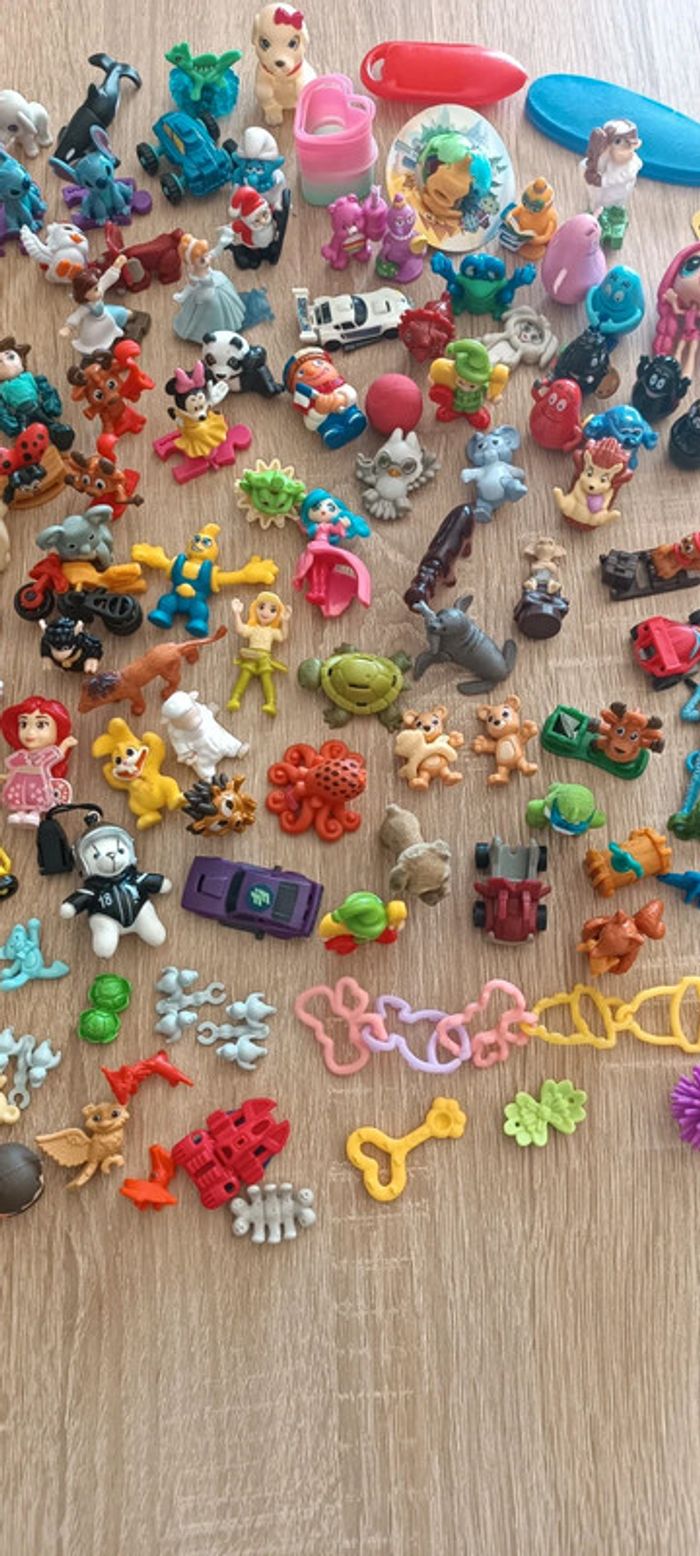 Lot de petits jouets - photo numéro 3