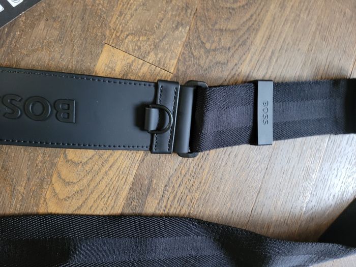 Sac à bandoulière boss - photo numéro 3