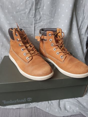 BOTTINES