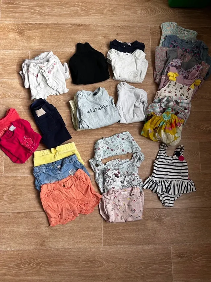 Lot de vêtements 18 mois