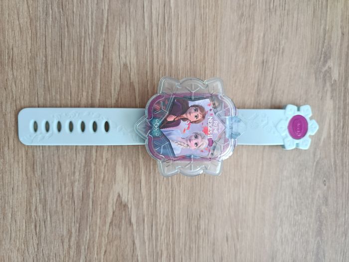 Montre interactive reine des neiges - photo numéro 1