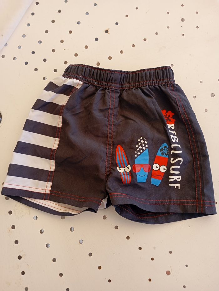 Short de bain 2 ans