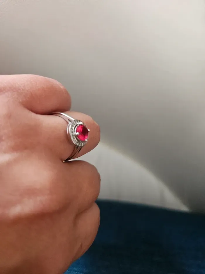 Bague argent et pierre rouge t56