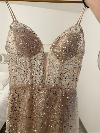 Robe rose poudré