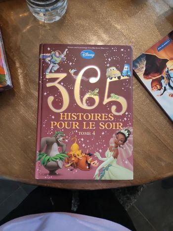 Livre : 365 histoires pour le soir