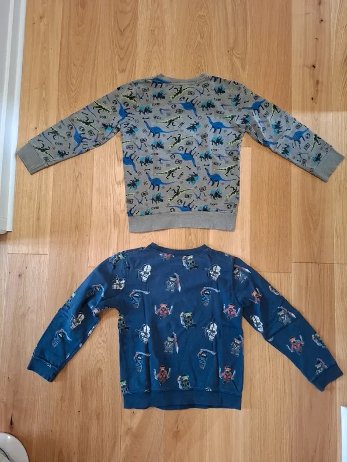 Lot 2 sweats dinosaures et lego ninjago - 10ans - photo numéro 5