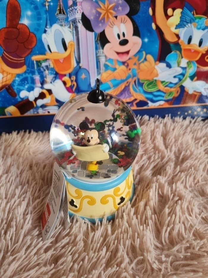 Boule à neige musicale Mickey mousse de Disney neuve - photo numéro 4