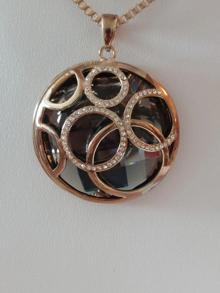 Très beau collier doré noir Marque 7 Ounces - photo numéro 3