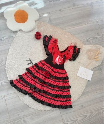 Robe / déguisement espagnol fille 4 ans neuf