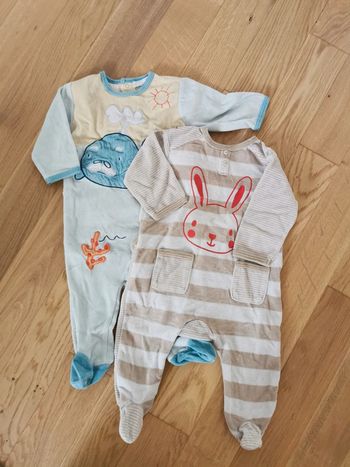 Lot de 2 pyjama 9 mois