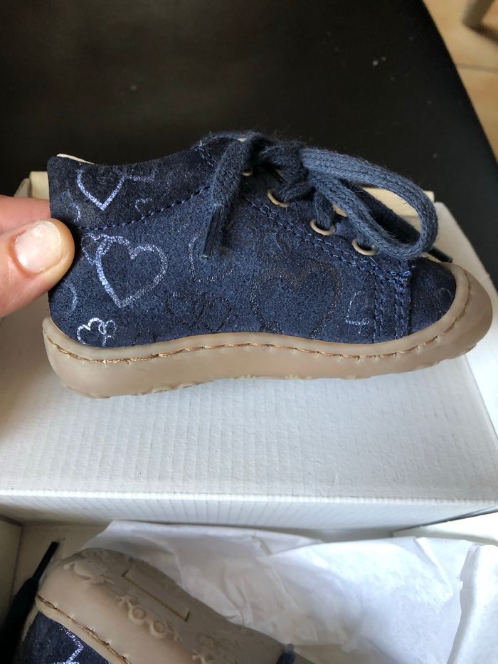 Chaussures taille 18 - photo numéro 2