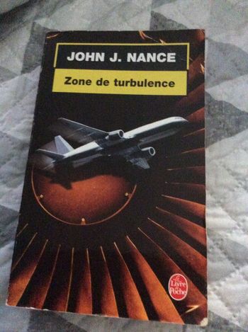 #zone de turbulence John J Nance