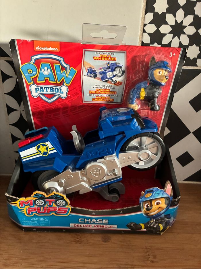 Neuf Véhicule moto pups Chase friction pat patrouille