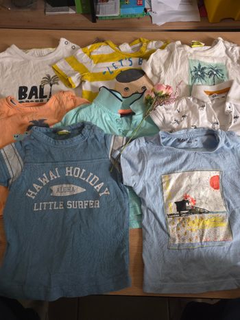 Lot t-shirt manches courte, 9 mois 🪺