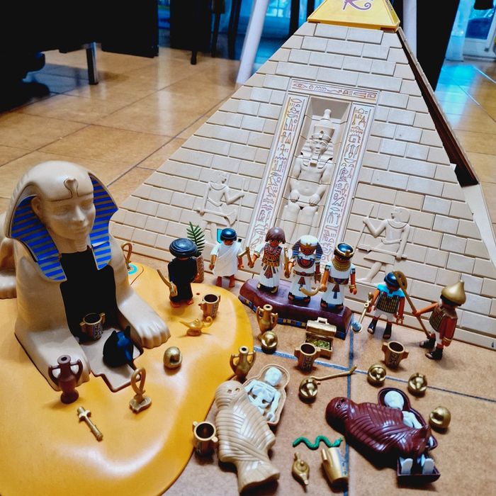 Pyramide et son sphinx - photo numéro 2